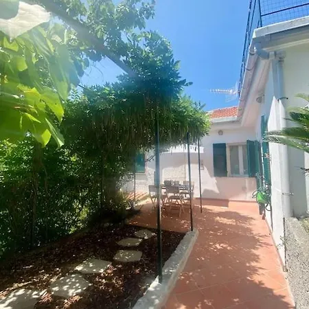 L'albicocco - Semesterbostad Celle Ligure